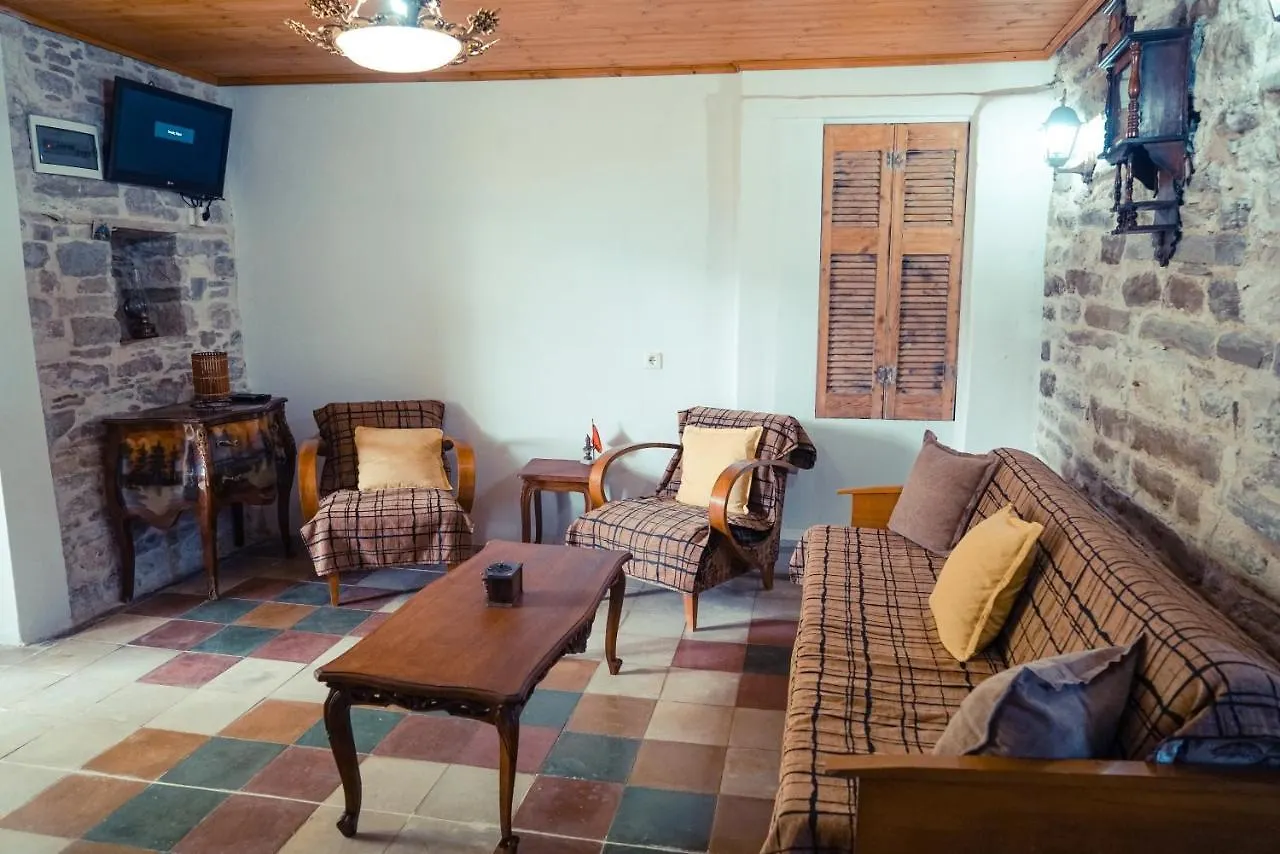 Guest House Edmond Gjirokastër