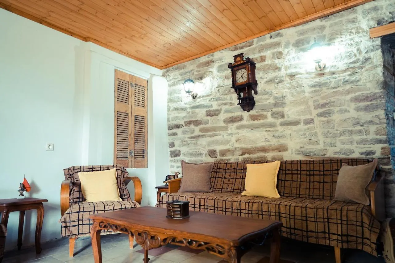 Guest House Edmond Gjirokastër