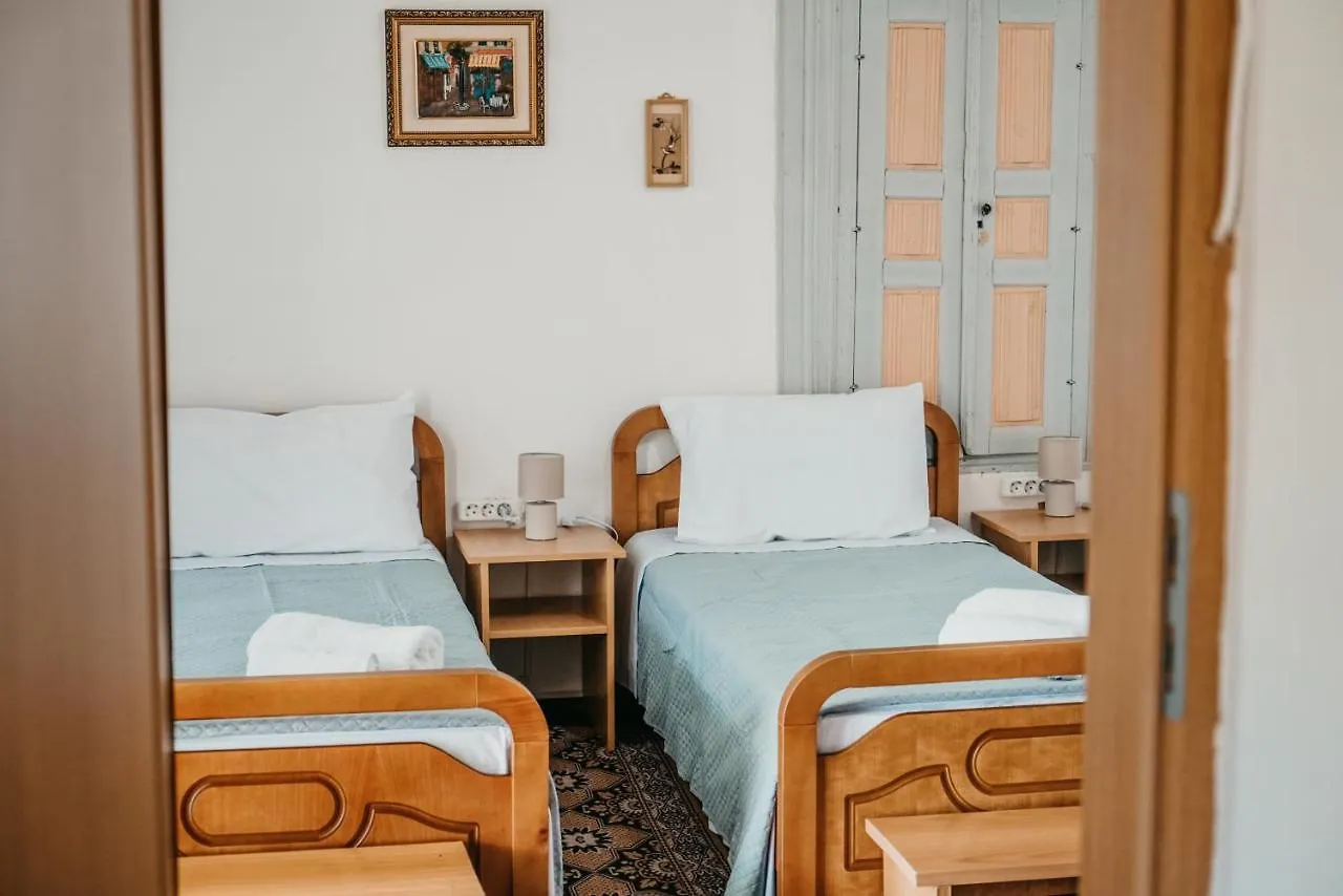 Guest House Edmond Gjirokastër 0*,  알바니아